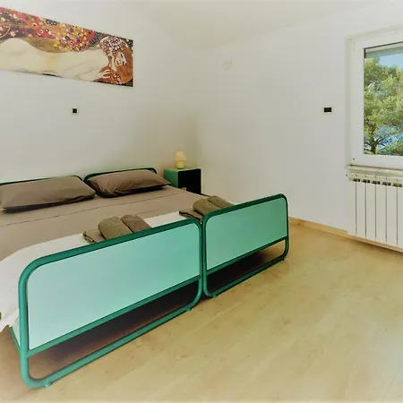 Ferienhaus Nina With Private Pool Near Poreč